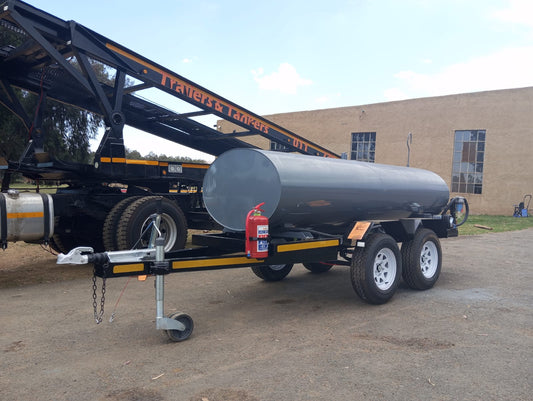 2000 Liter Tanker Trailer