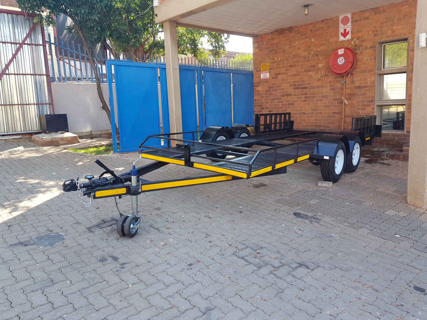 5 Meter Car trailer